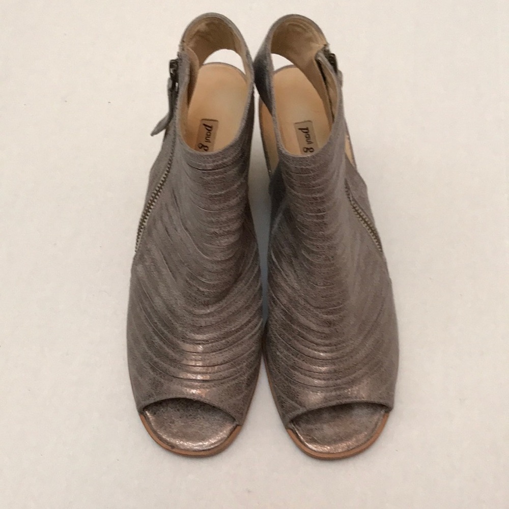 Brand New! Paul Green Cayenne size 8 1/2
